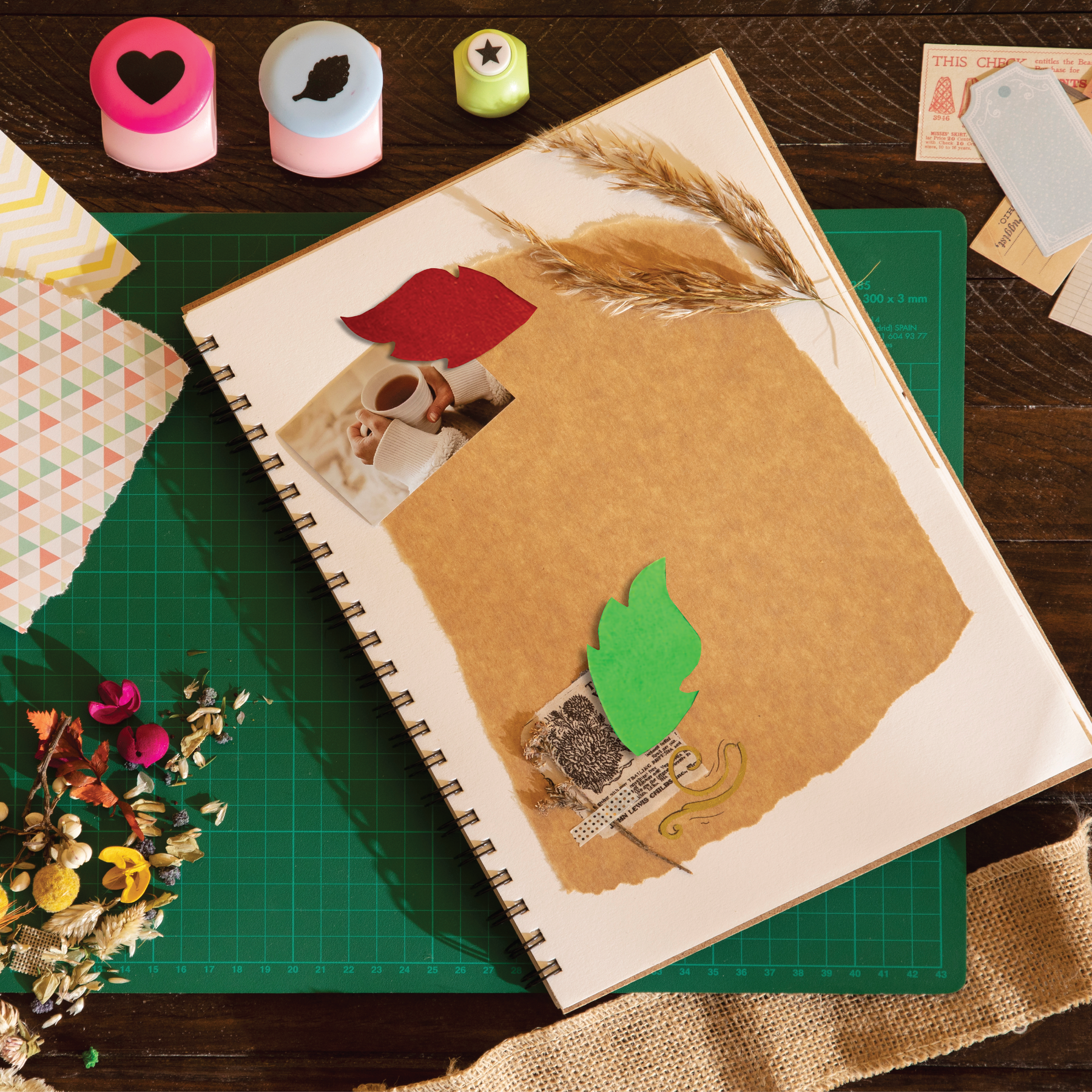 Unwynd Leaves Felt Stickers - Pack of 40
